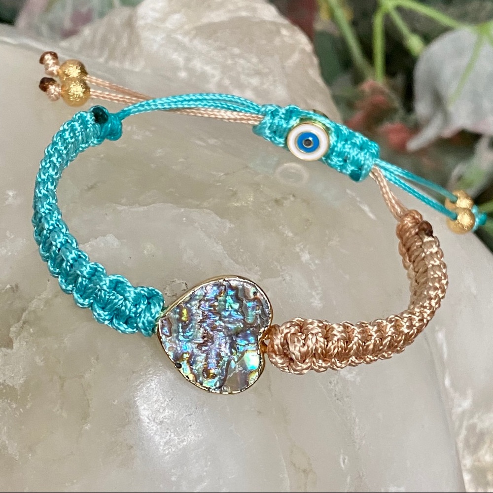 Abalone Heart and Evil Eye Macrame Bracelet